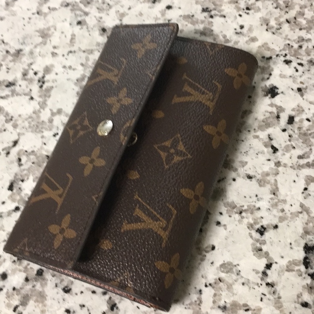 Louis Vuitton Wallet. Reasonable offers welcome